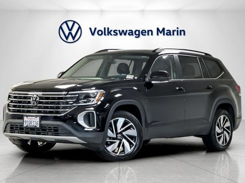 Used 2025 Volkswagen Atlas SE w/ Panoramic Sunroof Package image 1