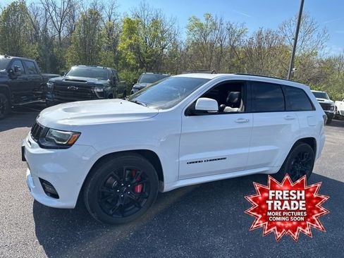 Used 2017 Jeep Grand Cherokee SRT image 1