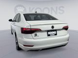 Used 2020 Volkswagen Jetta R-Line image 4