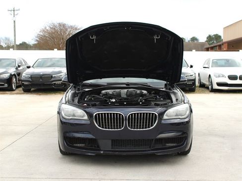 Used 2015 BMW 750Li image 36