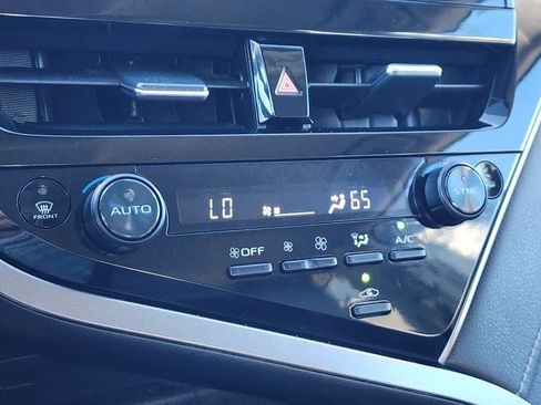 Used 2023 Toyota Camry XSE image 22