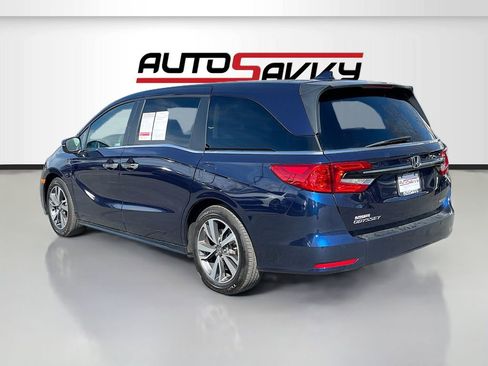 Used 2024 Honda Odyssey Touring image 5