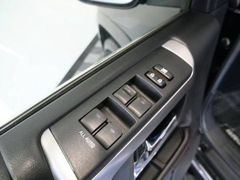 Used 2018 Toyota 4Runner Limited AWD/4WD image 16