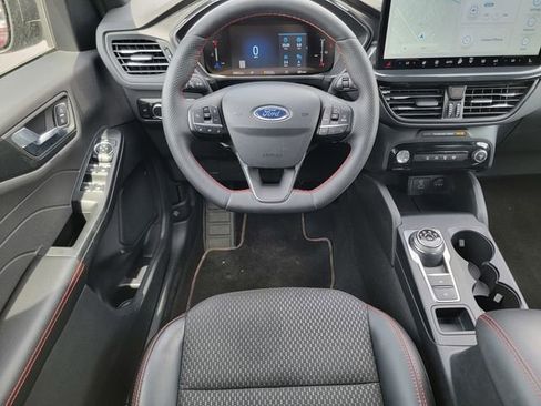 Certified 2023 Ford Escape ST-Line w/ Tech Pack #1 AWD/4WD image 31