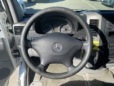 Used 2012 Mercedes-Benz Sprinter 2500 w/ Additional Battery Pkg image 12