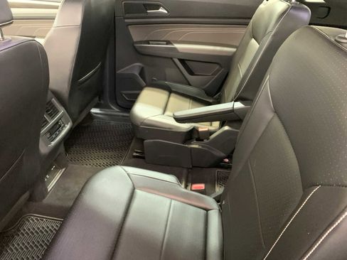 Used 2022 Volkswagen Atlas SE image 5