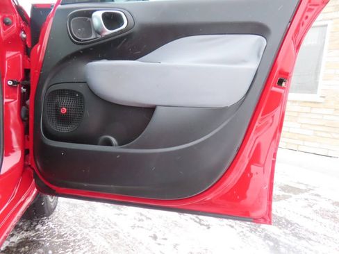 Used 2014 FIAT 500L Easy w/ Popular Equipment Group image 39