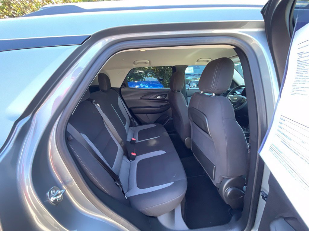 Used 2026 Chevrolet TrailBlazer LT AWD/4WD image 23