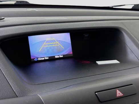 Used 2016 Honda CR-V LX image 15