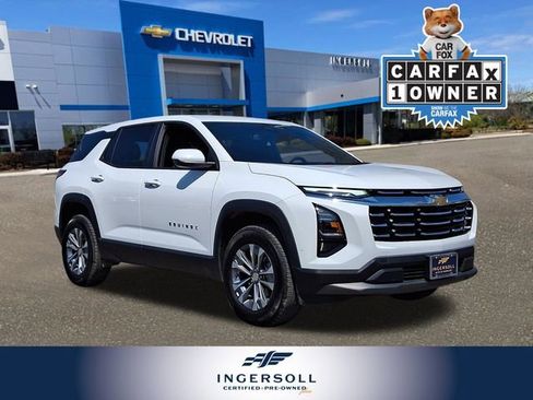 Used 2025 Chevrolet Equinox LT image 1