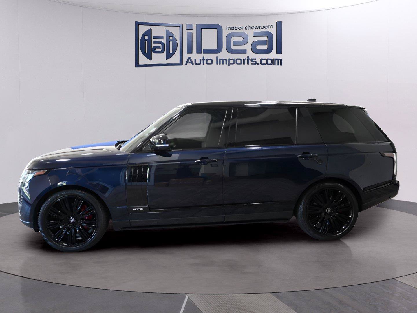 Used 2021 Land Rover Range Rover P525 Westminster Edition LWB AWD/4WD image 2