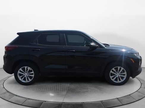Used 2021 Chevrolet TrailBlazer LS FWD image 6