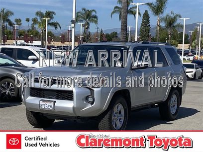 Certified 2022 Toyota 4Runner SR5 Premium w/ Moonroof Package