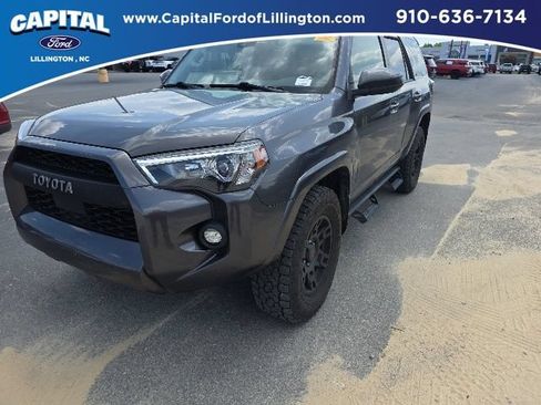 Used 2022 Toyota 4Runner SR5 AWD/4WD image 1