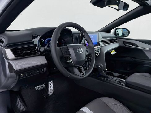 New 2026 Toyota Camry SE FWD image 13