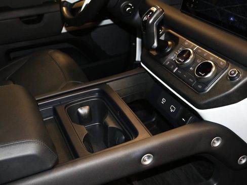 Used 2024 Land Rover Defender 110 S AWD/4WD image 47
