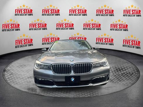Used 2016 BMW 740i image 2