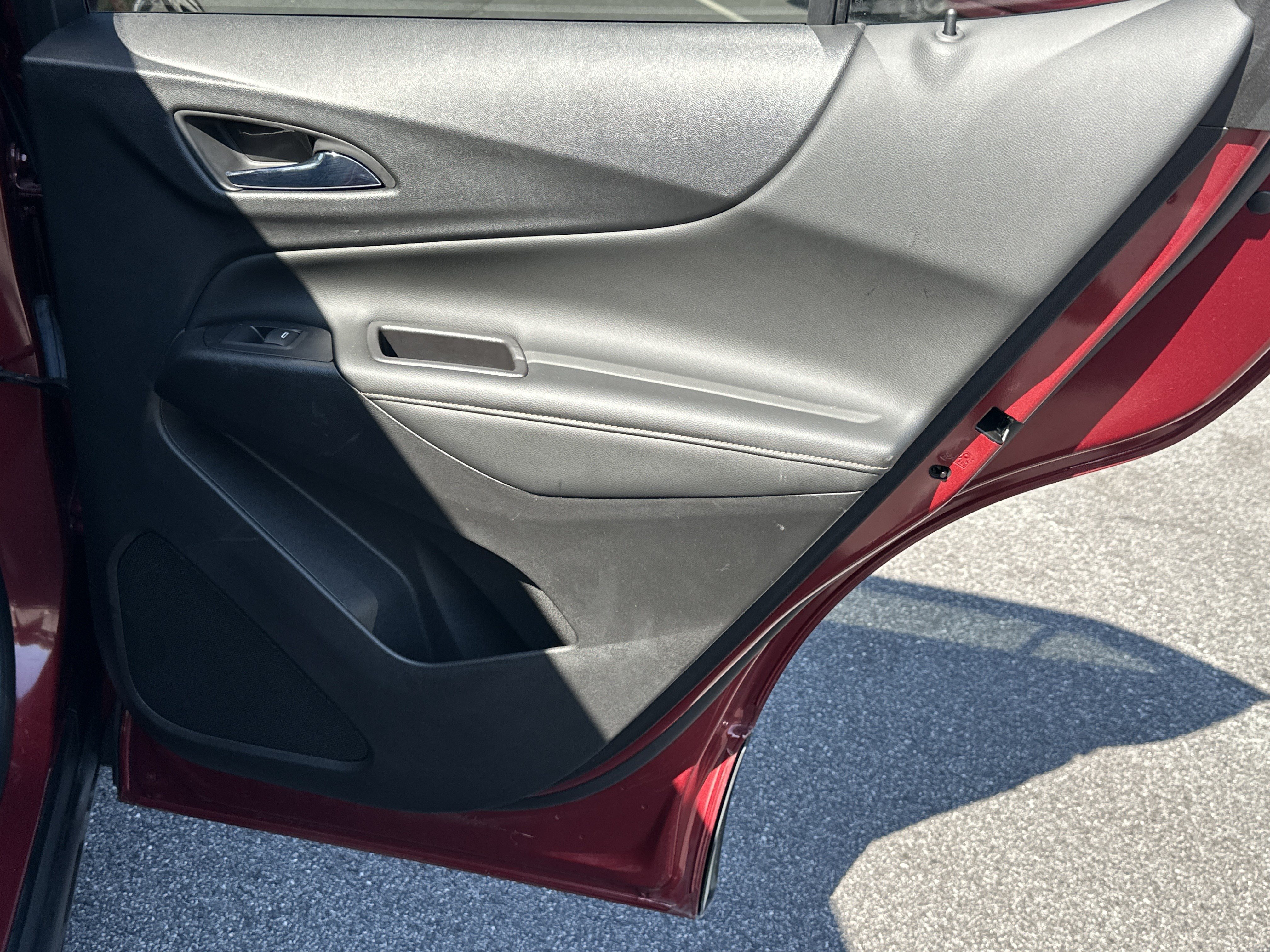Certified 2020 Chevrolet Equinox Premier FWD image 17