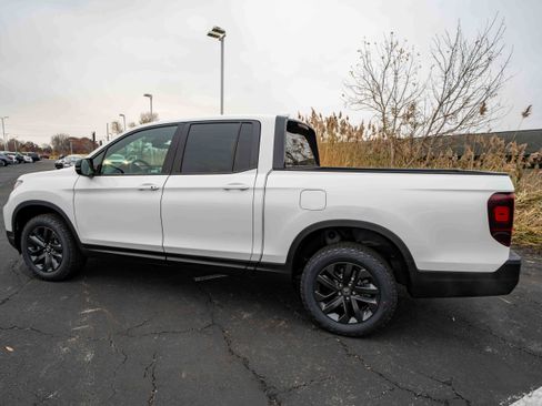 New 2026 Honda Ridgeline Sport image 4