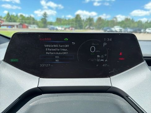 Used 2024 Toyota Prius XLE FWD image 20