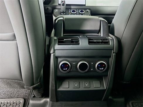 New 2025 Land Rover Defender 110 S image 24