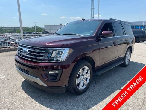 Used 2020 Ford Expedition XLT w/ Equipment Group 201A AWD/4WD image 1