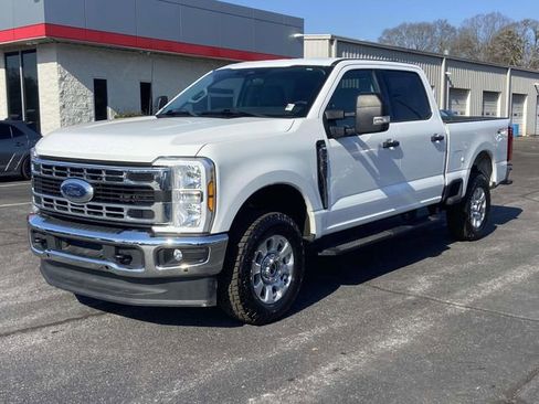 Used 2024 Ford F250 XLT image 7
