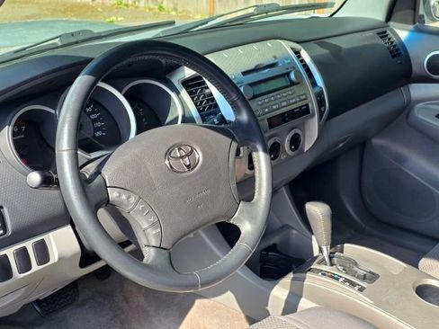 Used 2006 Toyota Tacoma 4x4 Access Cab V6 image 16