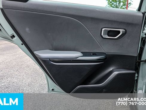 Used 2025 Kia K4 FWD image 47