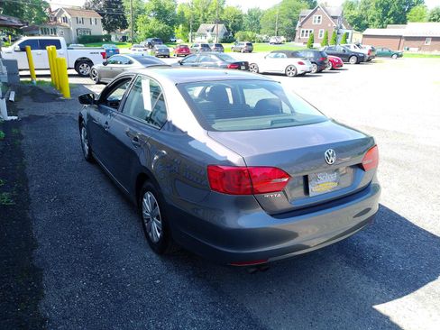 Used 2014 Volkswagen Jetta S FWD image 5
