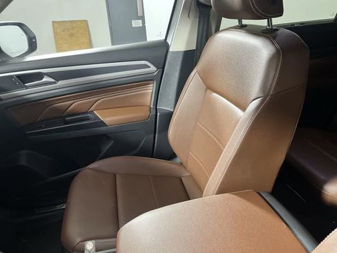 Used 2021 Volkswagen Atlas SE w/ Panoramic Sunroof Package image 27