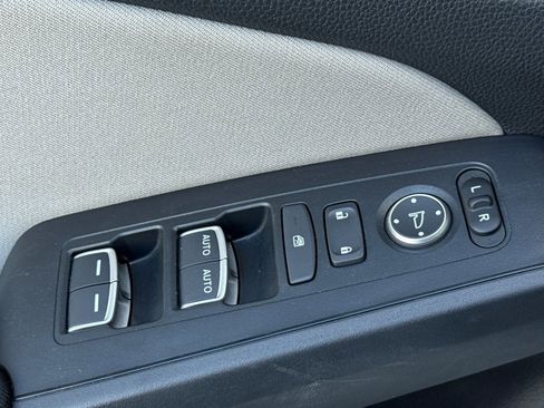 Certified 2024 Honda Civic EX image 12