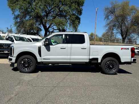 New 2026 Ford F350 Platinum w/ FX4 Off-Road Package image 6