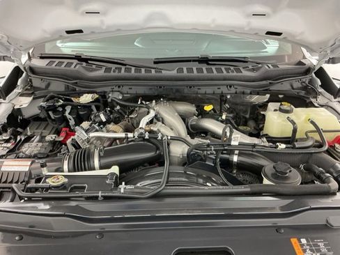 Used 2024 Ford F350 XLT image 29