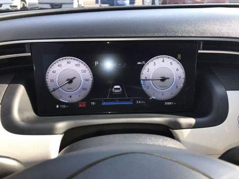 Used 2023 Hyundai Tucson Limited w/ Cargo Package image 15