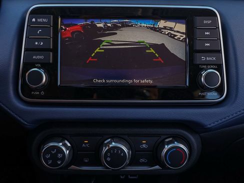 New 2025 Nissan Versa SV image 35