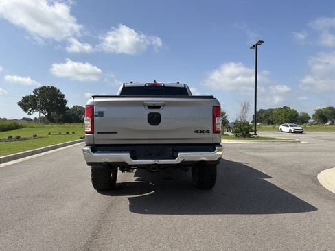 Used 2021 RAM 1500 Big Horn AWD/4WD image 3