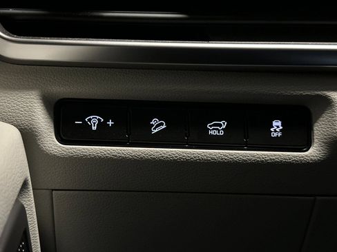 Used 2025 Kia Telluride S image 35