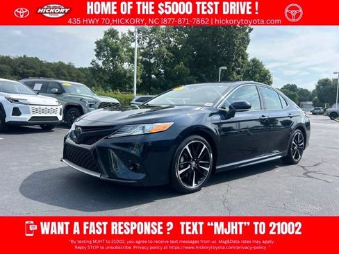 Used 2020 Toyota Camry XSE FWD image 1