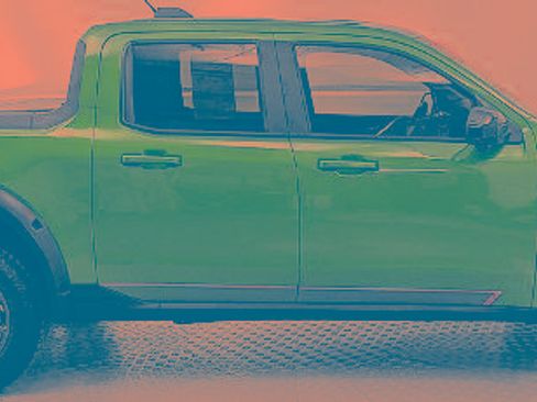Certified 2026 Ford Maverick Tremor AWD/4WD image 2