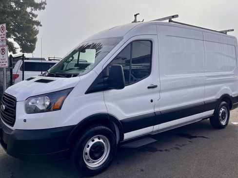 Used 2019 Ford Transit 250 148 Medium Roof image 8