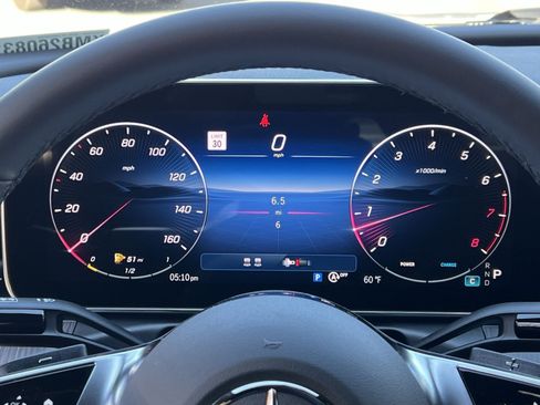 New 2026 Mercedes-Benz CLE 300 4MATIC Coupe image 17