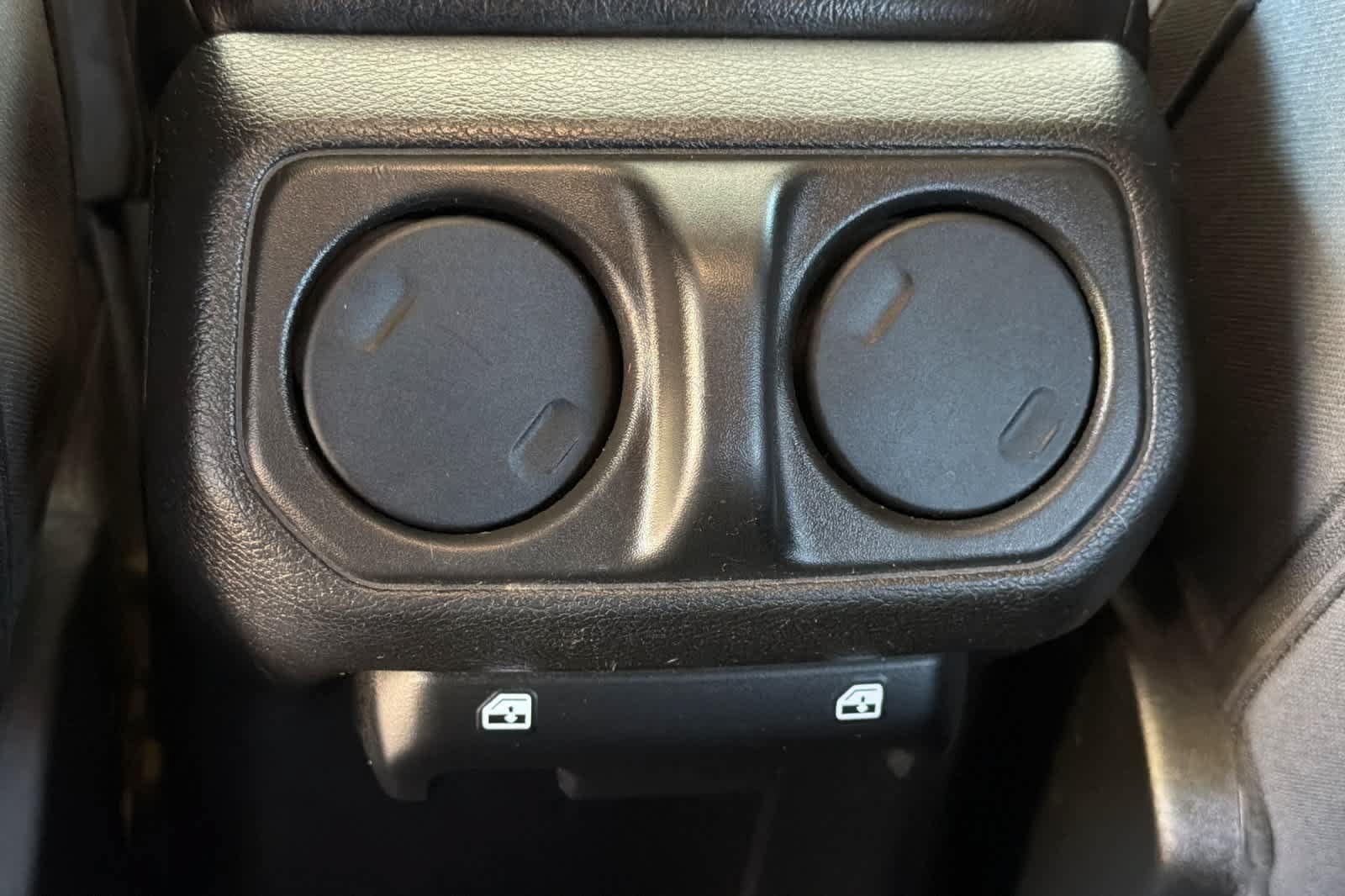 Used 2023 Jeep Wrangler Unlimited AWD/4WD image 14