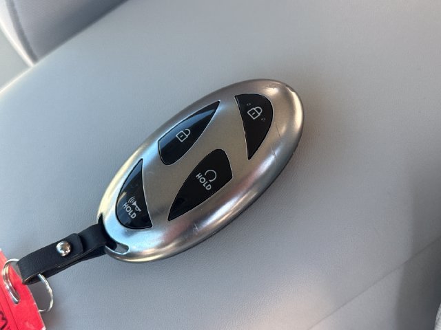 Certified 2024 Hyundai Kona SEL AWD/4WD image 29