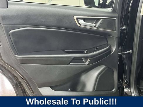 Used 2016 Ford Edge SEL w/ Equipment Group 201A FWD image 18