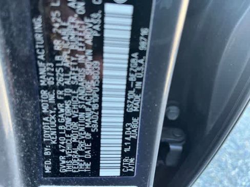 Used 2023 Lexus ES 350 w/ Premium Package image 9