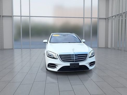 Used 2020 Mercedes-Benz S 560 4MATIC Sedan image 3