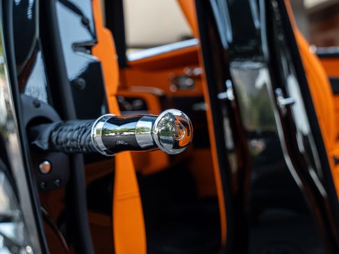 Used 2025 Rolls-Royce Cullinan image 57