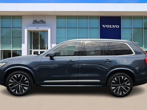 New 2026 Volvo XC90 B5 Ultra image 3
