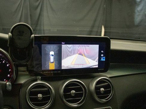 Used 2022 Mercedes-Benz GLC 300 4MATIC image 33